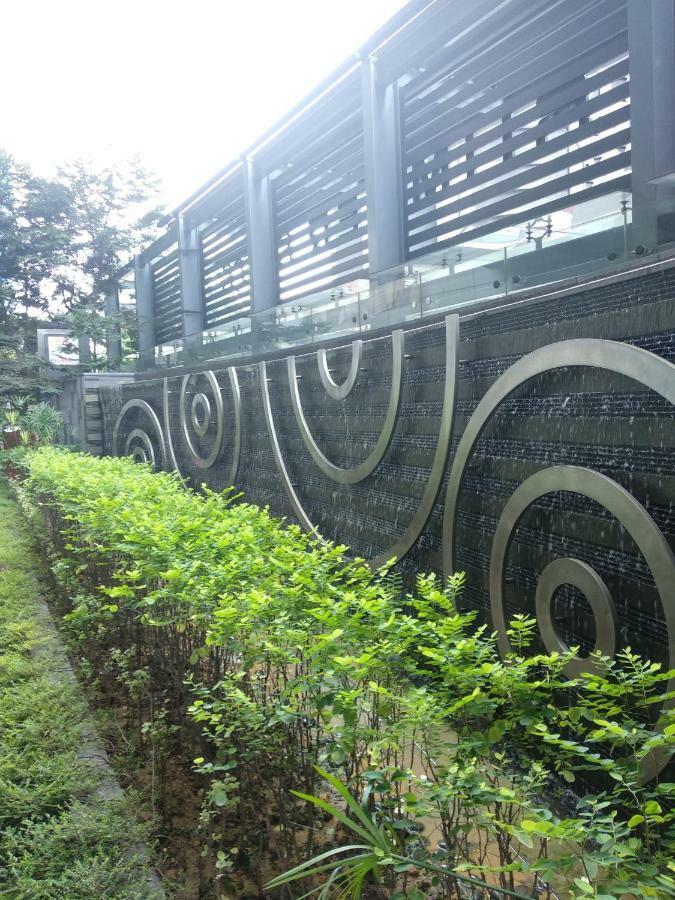 Hostel Twin Towers Dorms Kuala Lumpur Exterior foto